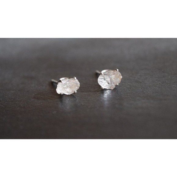 Sterling silver stud earrings, alternative diamond, uncut natural gemsto… - Picture 2 of 5